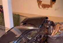 Conductor pierde control y choca contra supermercado en Zona Retiro news-17092024-142929