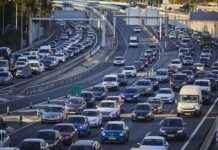 El caos de Cercanías aumenta el tráfico en Madrid: 200.000 coches adicionales news-05102024-094719