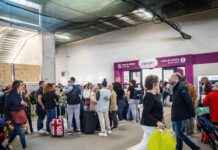 Caos ferroviario de Renfe: Atrapados en Chamartín, críticas y quejas news-20102024-213547