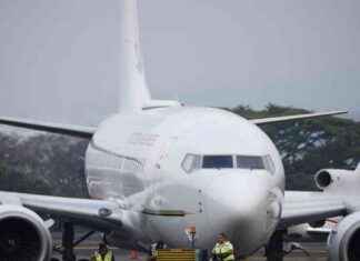 Intento de apertura de puerta en vuelo Madrid-Caracas causa caos y lesiona a tripulante ntento-de-apertura-de-puerta-en-vuelo-madrid-caracas-causa-caos-y-lesiona-a-tripulante