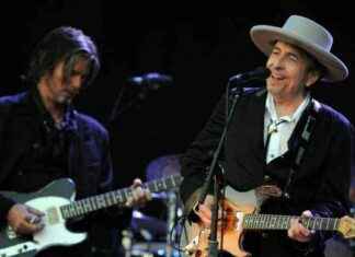 Entrevista con Charlie Sexton: Su opinión sobre ser comparado con Bob Dylan entrevista-con-charlie-sexton-su-opinin-sobre-ser-comparado-con-bob-dylan