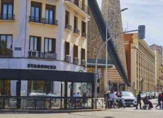 Starbucks: El fin de los barrios tradicionales starbucks-el-fin-de-los-barrios-tradicionales