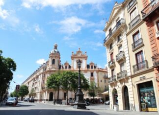 La Magia de Vivir en Madrid: Consejos para una Vida Plena The Magic of Living in Madrid: Tips for a Fulfilling Life