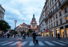 Los debates que están revolucionando Madrid: ¿de qué hablan los madrileños? The debates that are revolutionizing Madrid: what are Madrilenians talking about?
